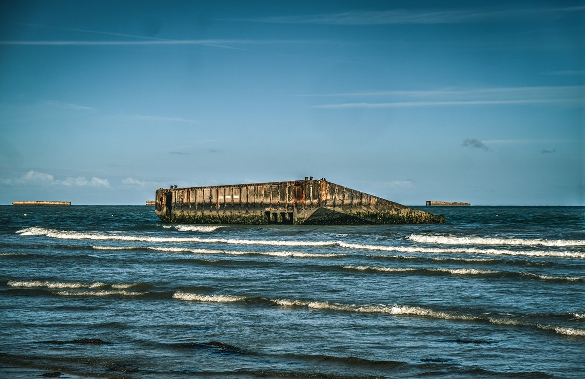 arromanches-les-bains-(c)Herb1979