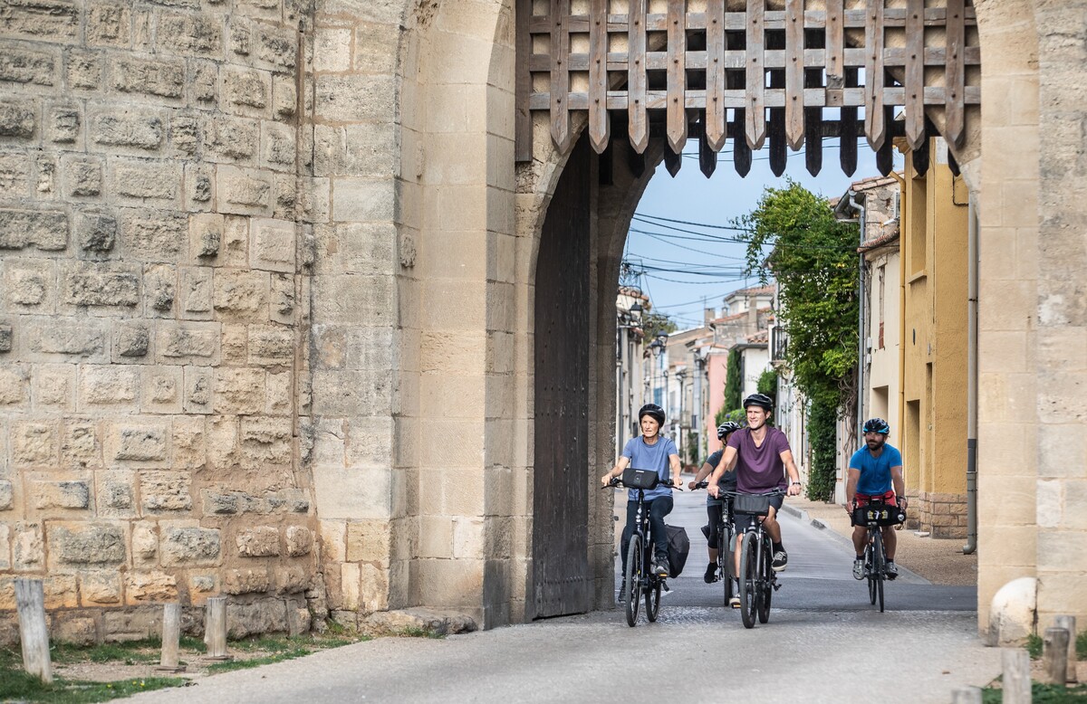 Aigues-Mortes,La Mediterranee a Velo